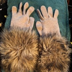Loft gloves with faux
